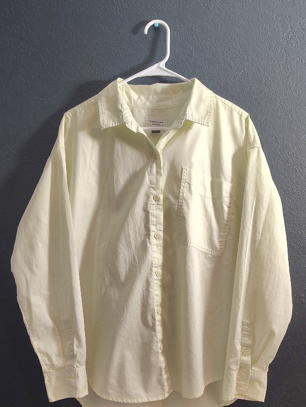 American Eagle Outfitters ButterYellow oversized Casual Button-Down Shirt
